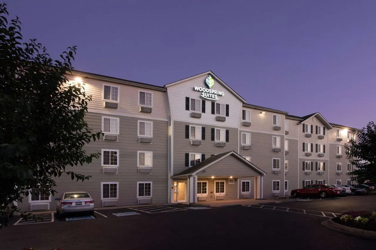 Woodspring Suites Memphis East I-40